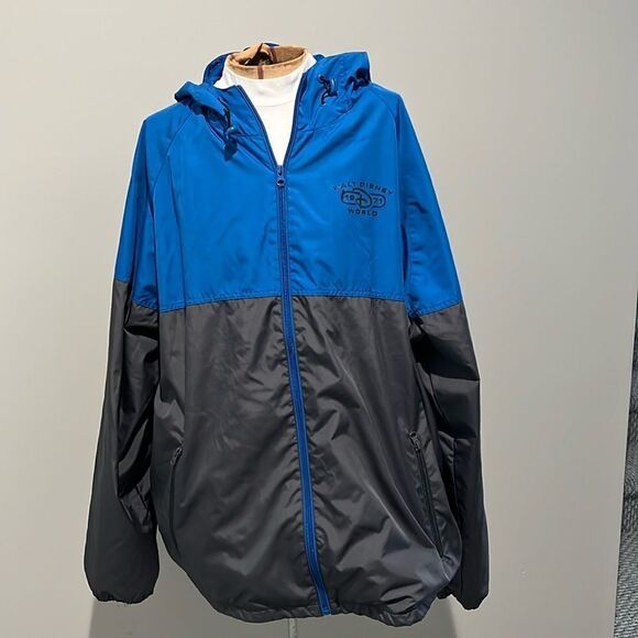 WALT DISNEY WORLD Mens vintage jacket. XL. Blue / gray